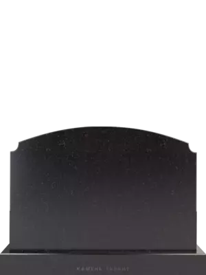 Монументальный памятник для двойного захоронения 